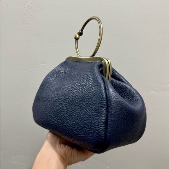 Unique Style Handmade Genuine Pebble Leather Top Handle Kiss-lock Bag/Crossbody